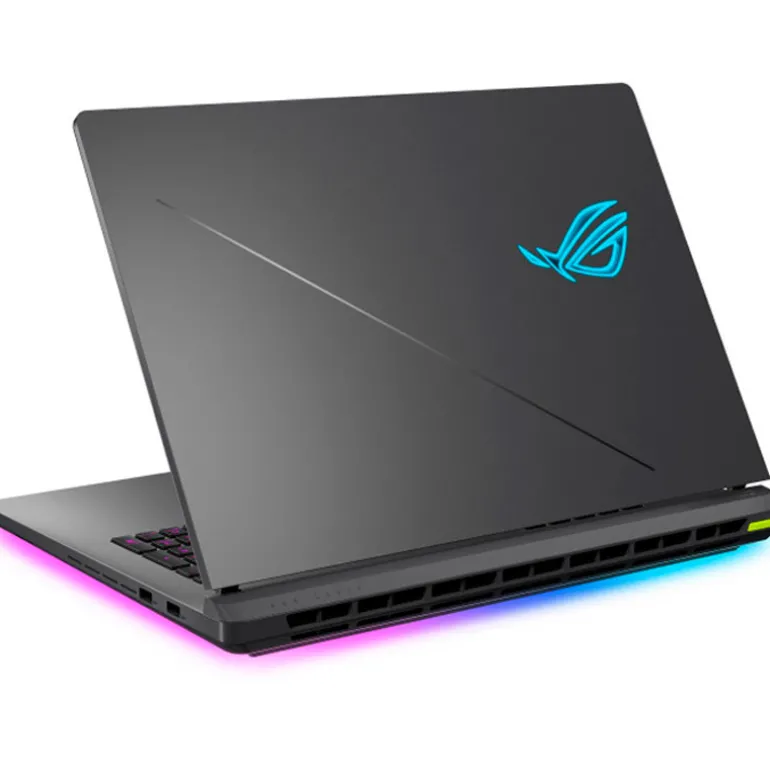 Portátil Asus ROG Strix G18 G815JMR-S8001 i7-14650HX RTX 5060 16GB 1TB 18" FreeDOS