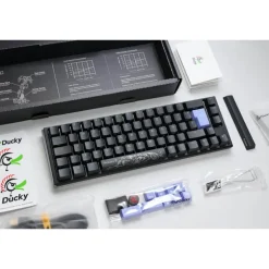 Teclado Ducky One 3 Classic SF 65% Hot-Swap RGB MX-Silent Red Negro